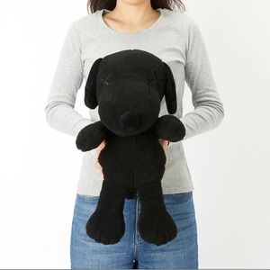 Uniqlo x KAWS x peanuts - Snoopy plush